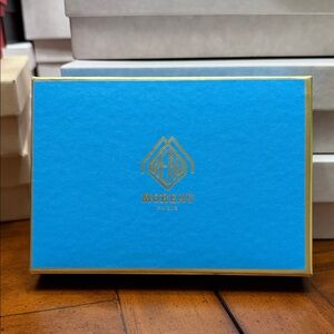 Moreau Credit Card Wallet Empty Box